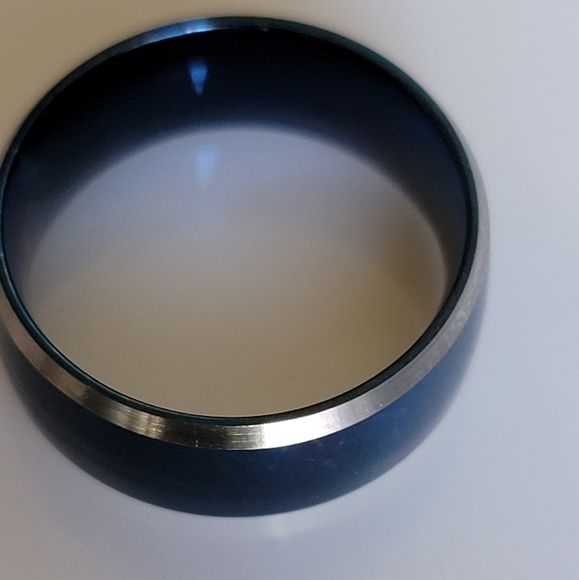 Stainless steel ring/band Size 8.Nwt* - Picture 3 of 7